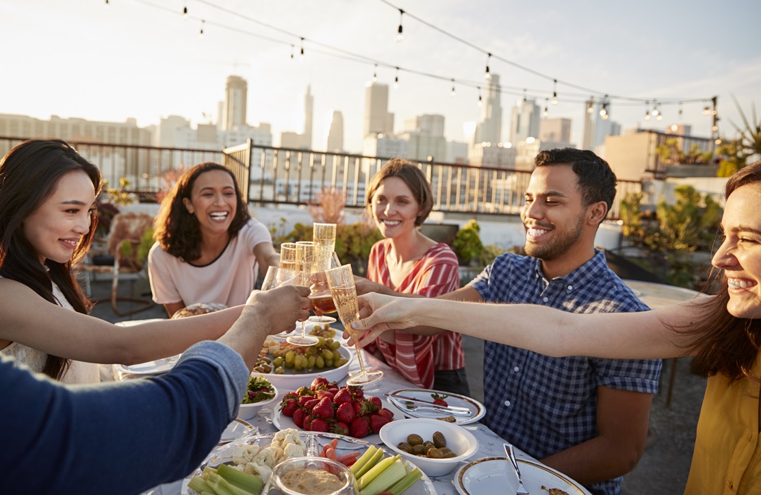 best-happy-hours-near-me-see-top-spots-on-laparizone-laparizone